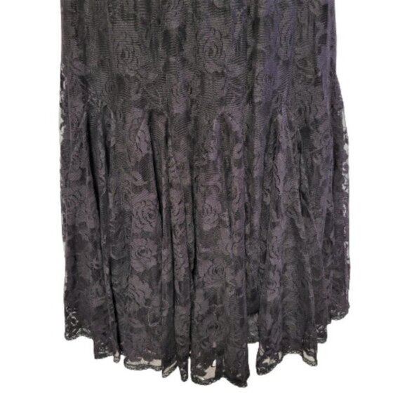 Black Lace Mini Flared Sleeveless Dress  Size XS or S - Picture 4 of 10